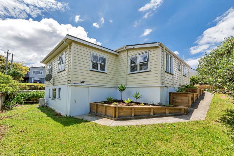 23 Karaka Street Helensville_8