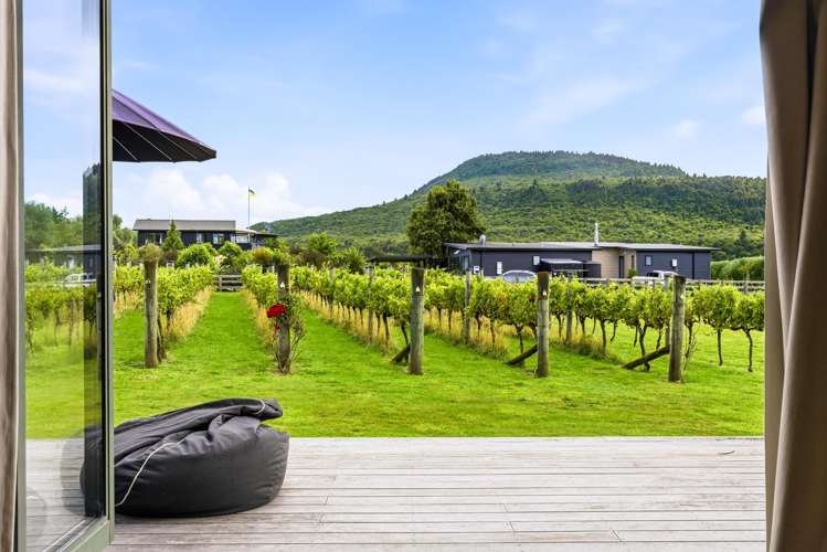 26 Riverpark Drive Kuratau_7