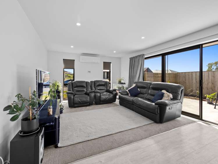 9 Vercoe Street Elgin_7