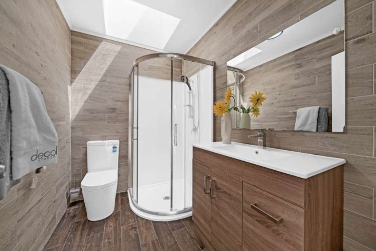 1/5 Wyvern Place Glenfield_13