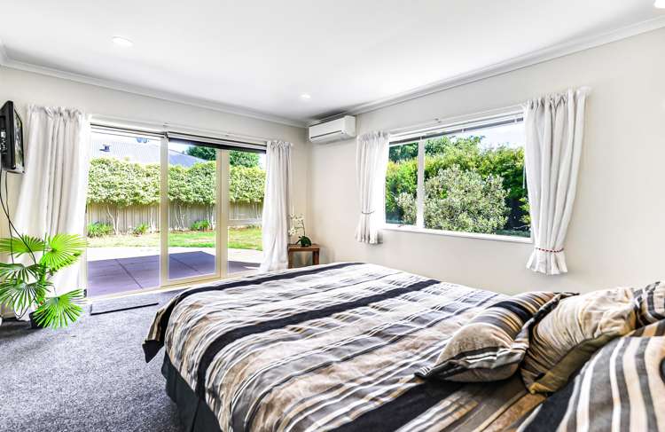 4 Abergeldie Way Cambridge_13