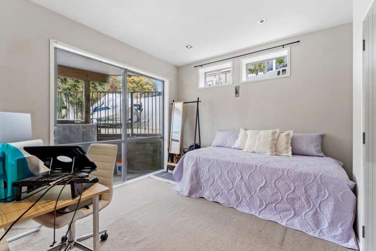 1257 Whangaparaoa Road Gulf Harbour_24