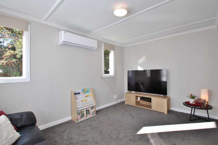 14 Oxford Street Gore Surrounds_9