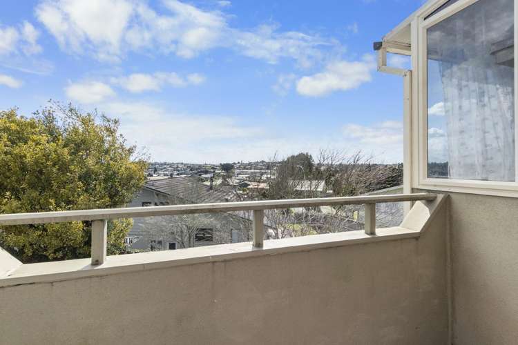 100 Tuhikaramea Road_5