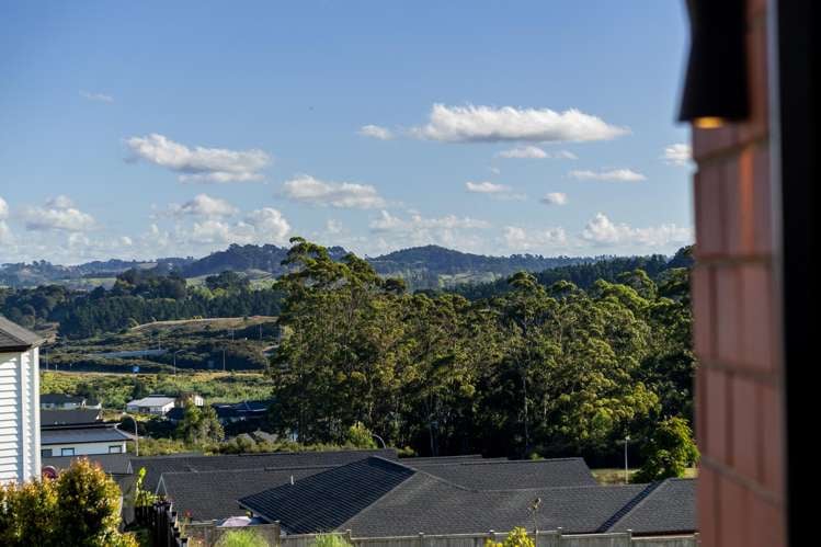 46 Celestial Crescent Orewa_33