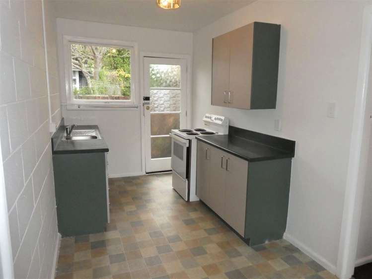 2/396 Hereford St Linwood_1