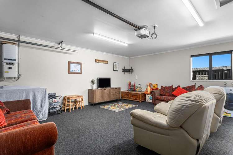 1379 Manawahe Road Manawahe_18