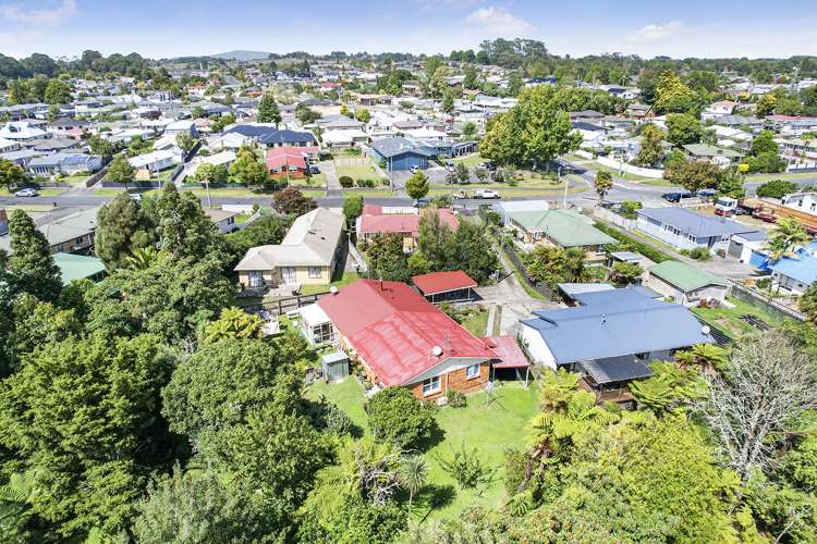 17b Tomin Road Glenview_12