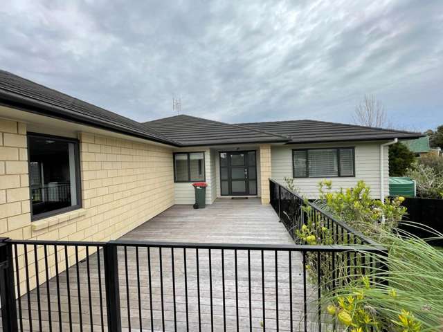 35 Pony Park Place Beachlands_1