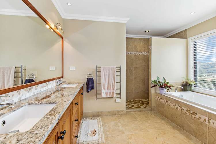 215a Schnapper Rock Road Schnapper Rock_16