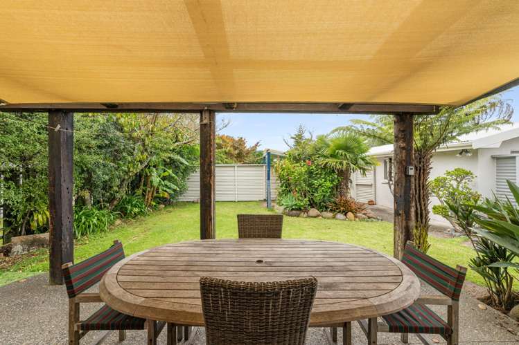 104 Beverley Terrace Whangamatā_14