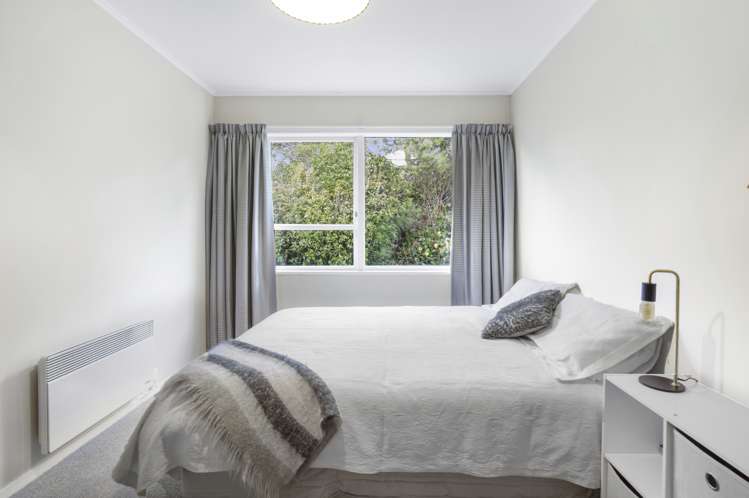 48 Thurleigh Grove Karori_10