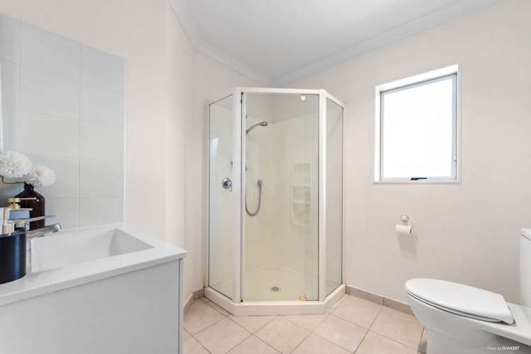 12a Kimber Hall Avenue Mount Roskill_17