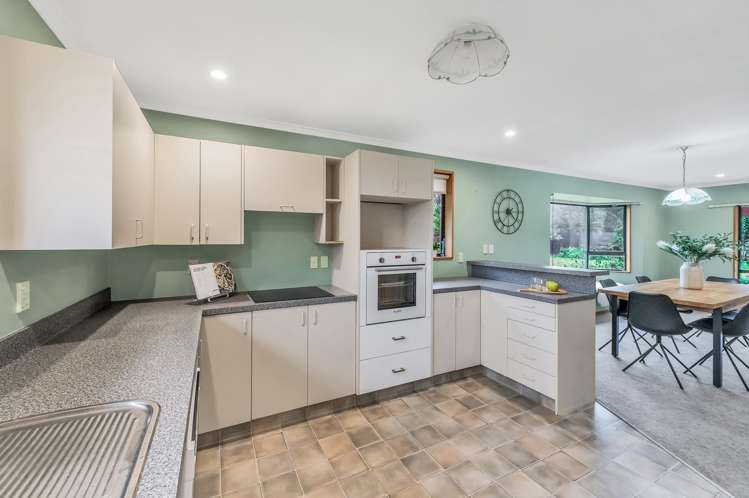 8 Bridge Street Southbridge_11