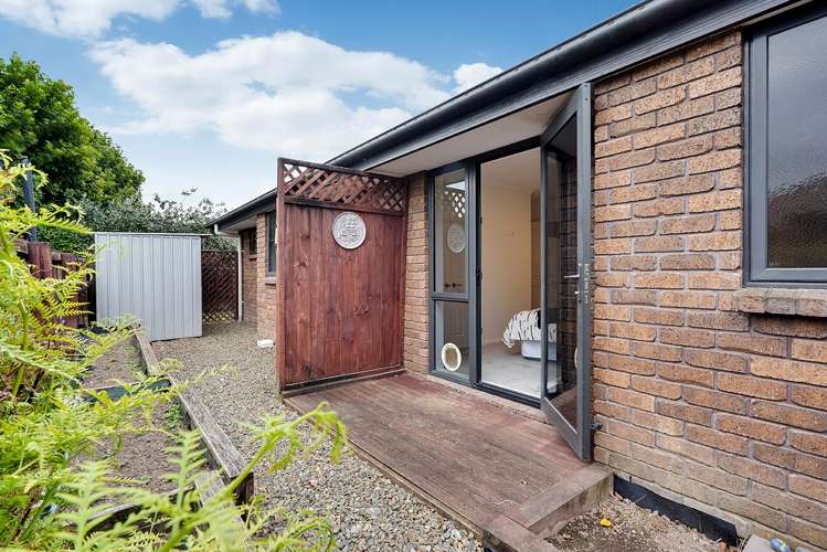 10 Wiltshire Drive Huntington_19