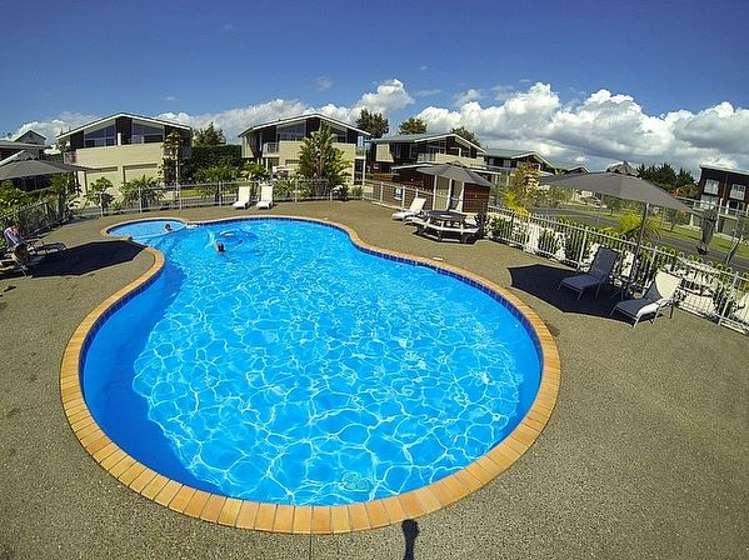 14/18 Eyre Street Whitianga_12