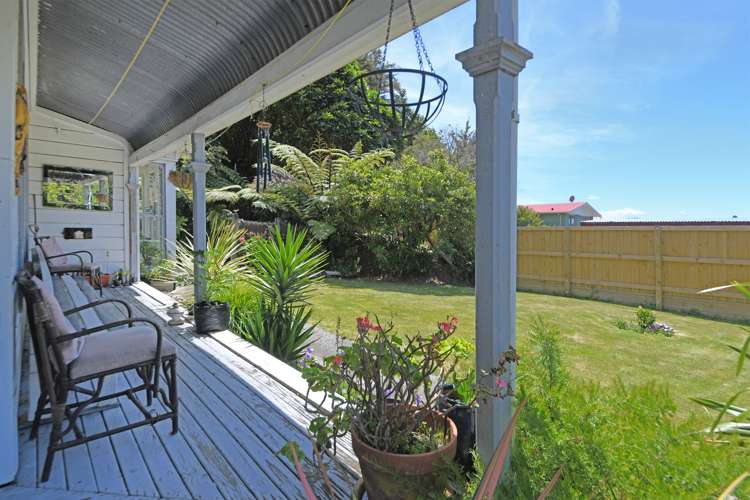 39 Wairau Road Picton_8