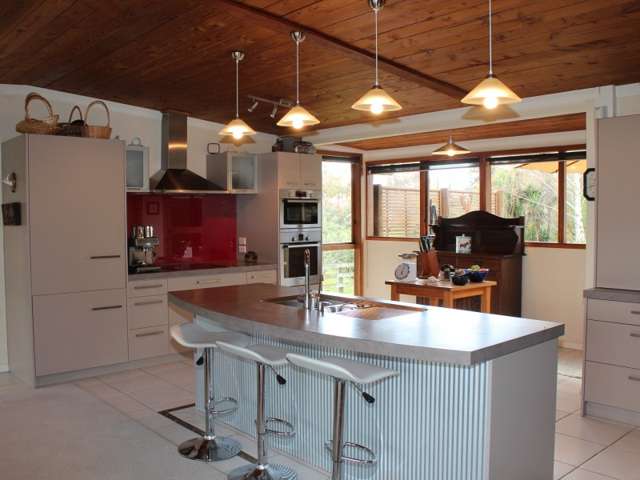 322 Racecourse Road Waipukurau and Surrounds_2