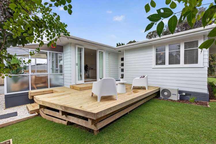 6 Holman Road_0