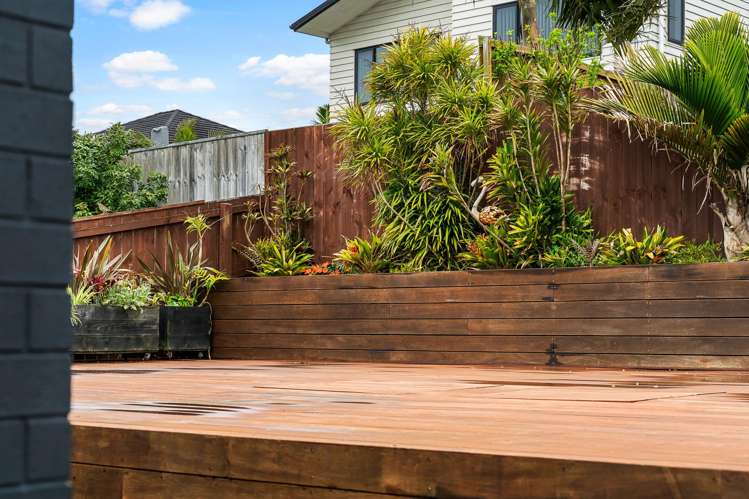 6 Atalanta Way Beachlands_12