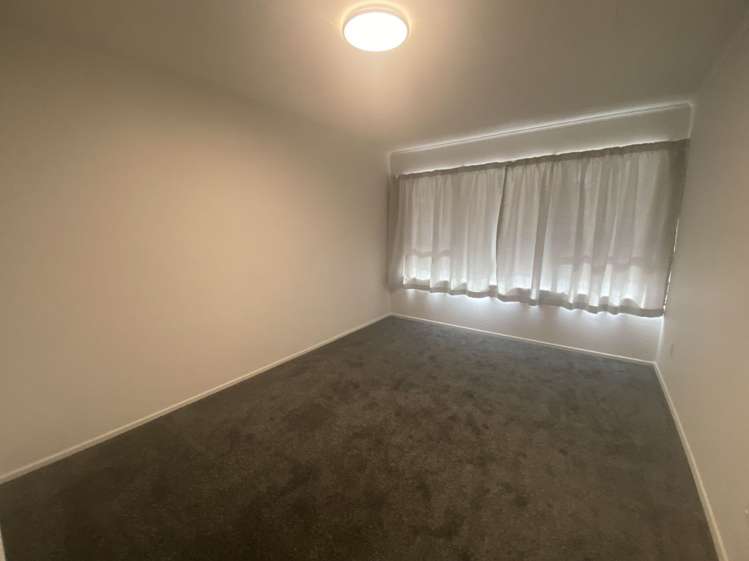 14 Reynella Drive Massey_10