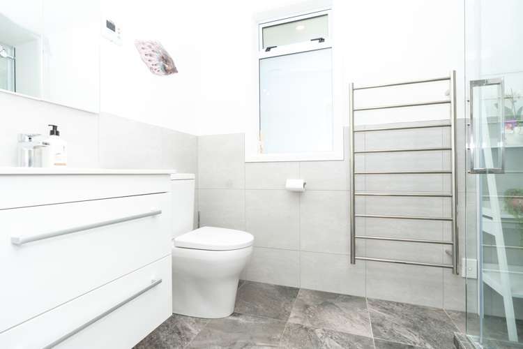 34 Normandy Avenue Melville_13