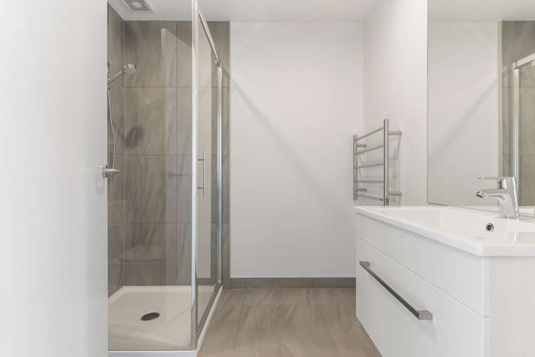 69 Helen Jenepher Lane Mount Wellington_8