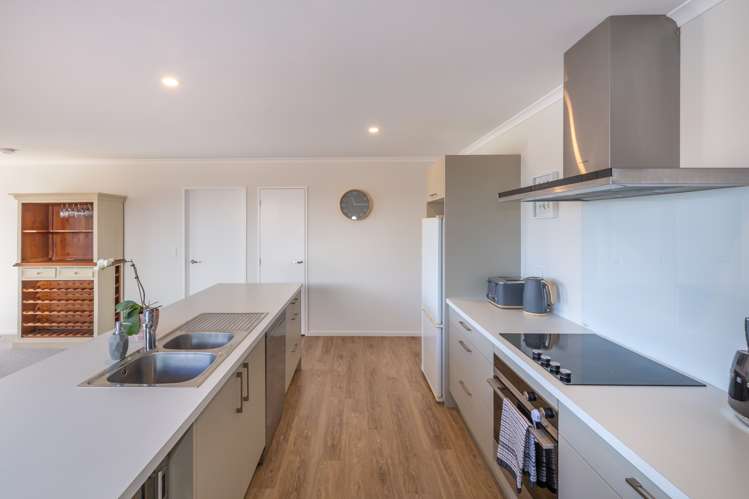 8 Clanfield Way Rolleston_5