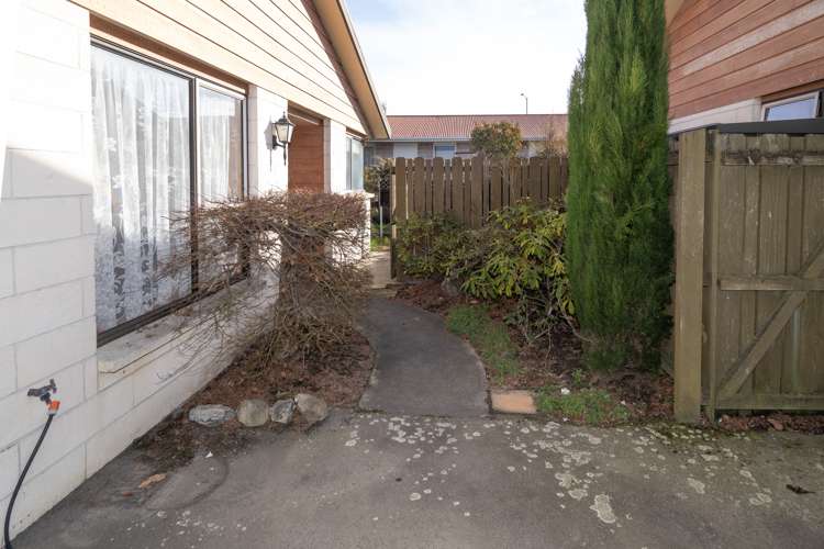 2/350 Burnett Street Ashburton_12