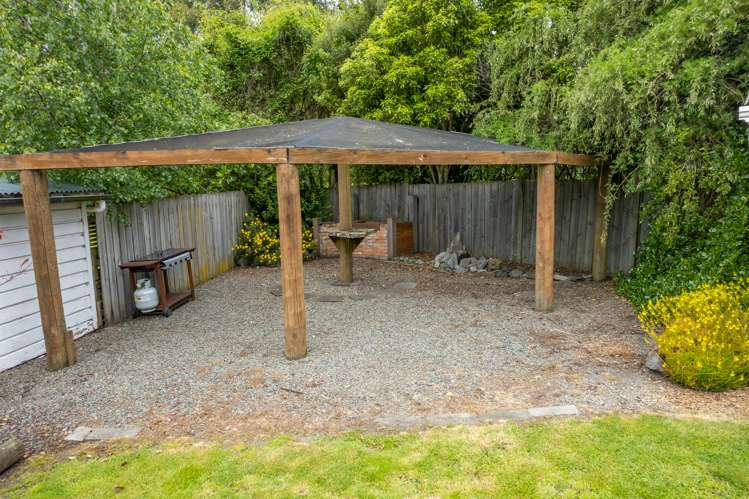 140 Whitby Road Wakefield_14