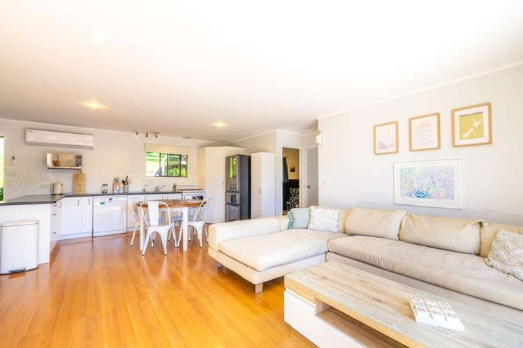 49 Te Toki Road Ostend_6