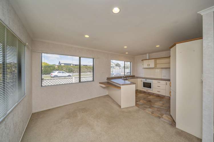 41 Ngaio Street Strandon_5