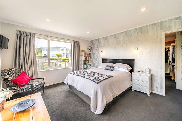 90 Dowse Drive Maungaraki_17