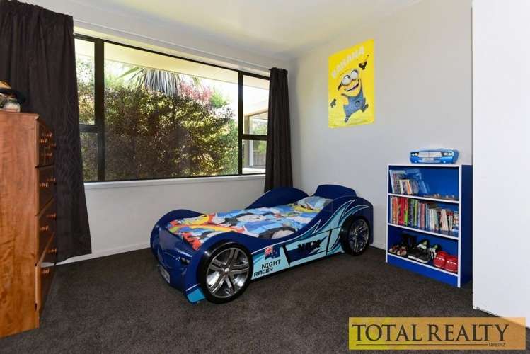 16 Davidson Crescent Hornby_15