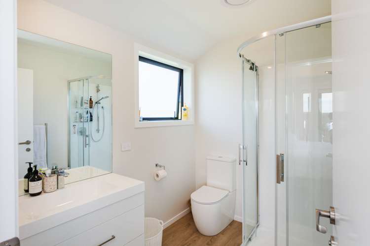 50 Atlantic Drive Fitzherbert_16