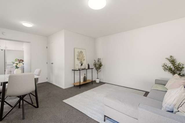 1/19 Grove Road Addington_4