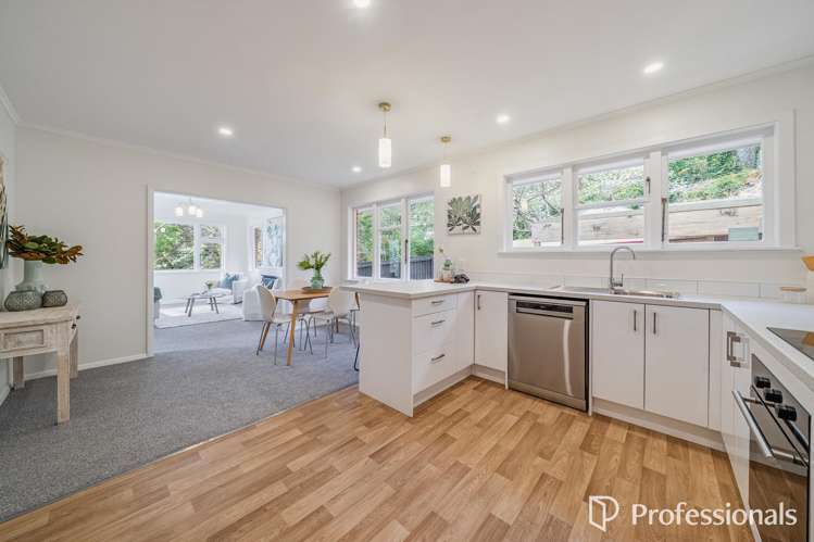 8 Kereru Grove Stokes Valley_9