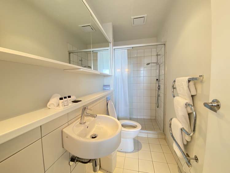 16B/16 Gore St Auckland Central_10