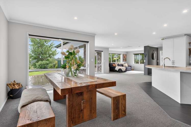 228 Knight Road Ruatangata West_8