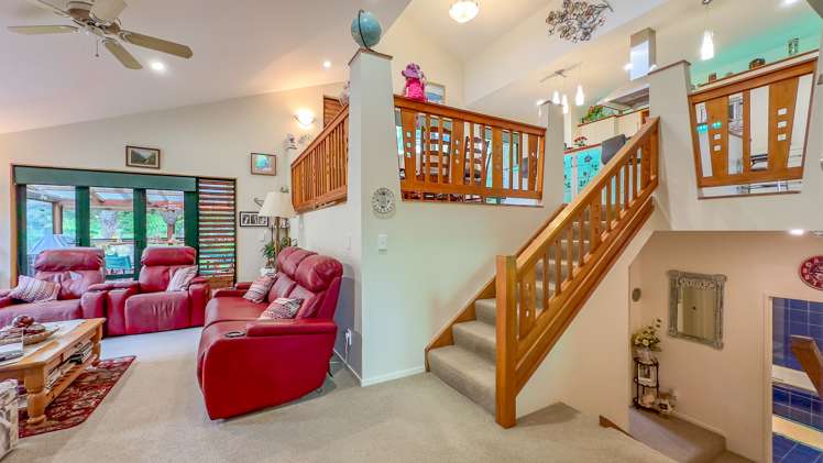 208 Mount View Road_2