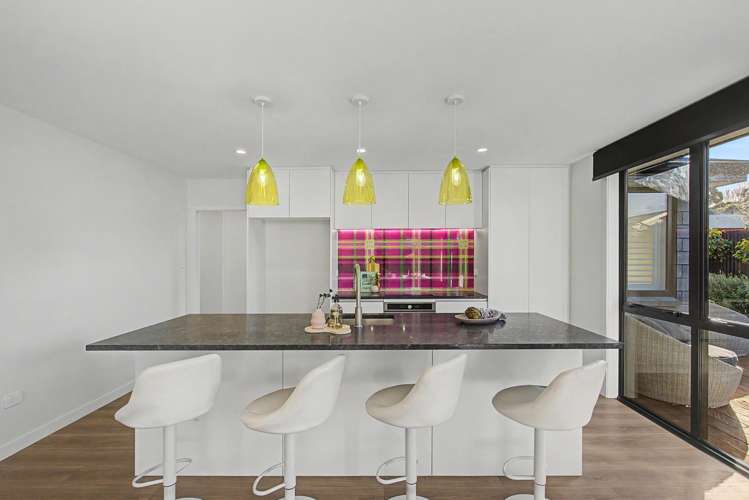 B/20 Holloway Waikiwi_4