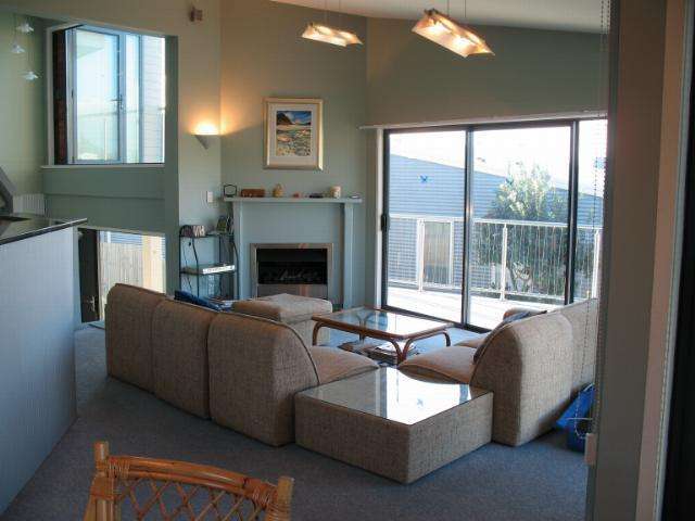 103 Ocean Close Matarangi_2