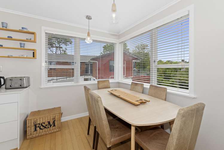 90 Tiroroa Avenue Te Atatu South_8