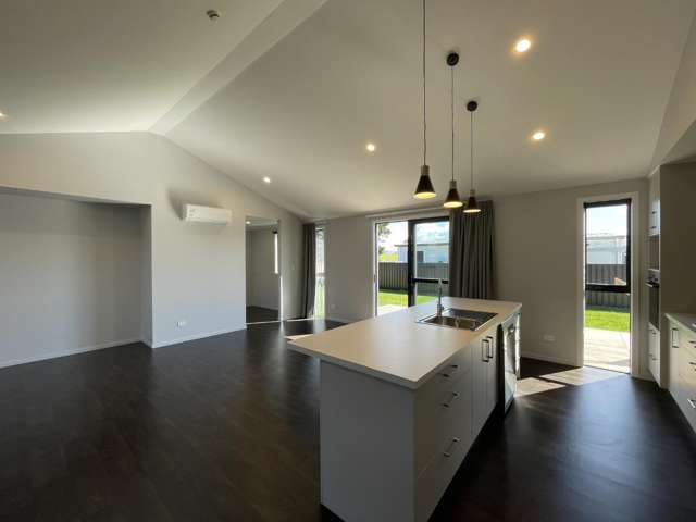 25C Russell Street 2709_1