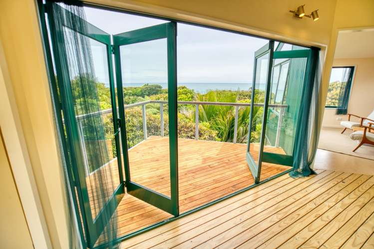 8 Ross Place Te Miko_11