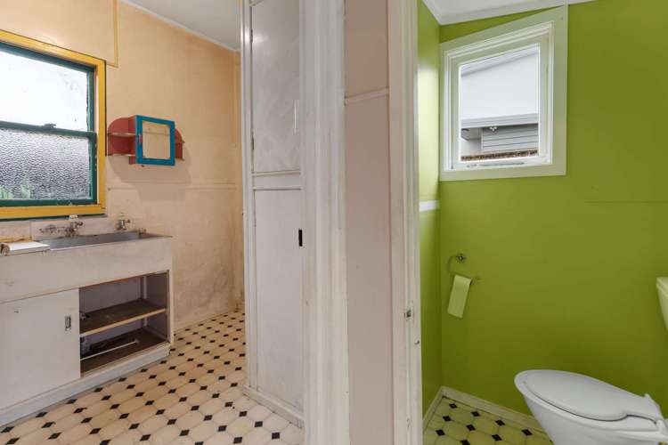 26 Worcester Street West End_15