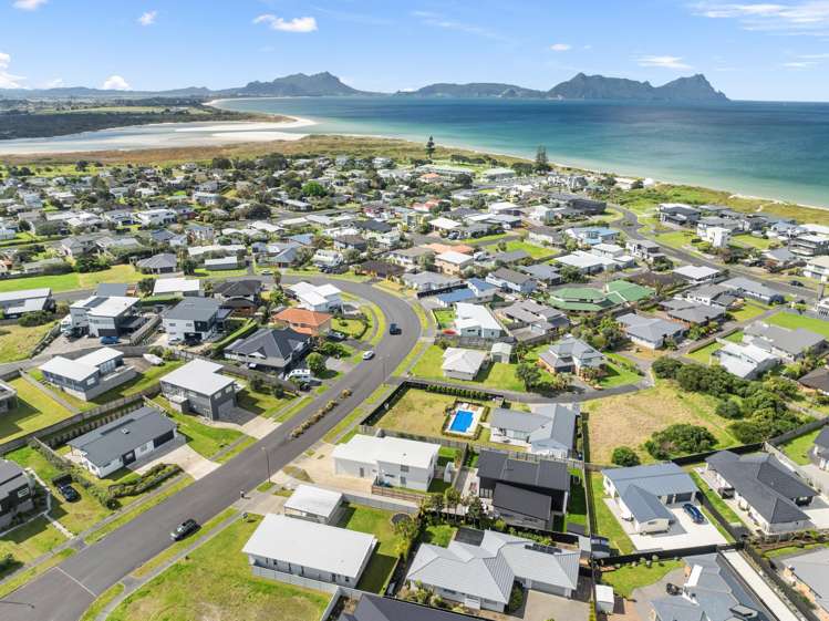 31 Ata-Mahina Way Ruakaka_25