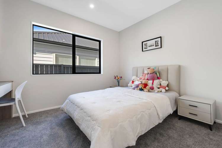 15 Whakairo Crescent Gulf Harbour_10