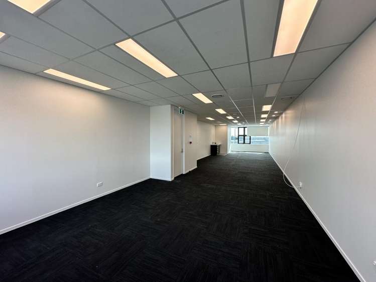 10/102C Hobsonville Road Hobsonville_2