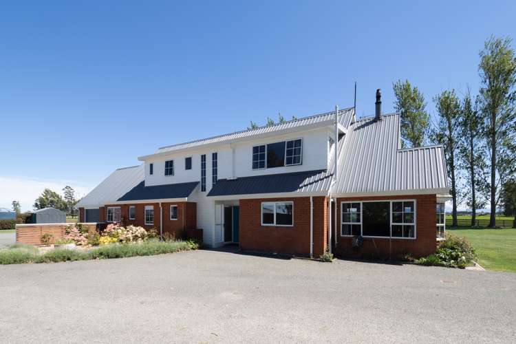 496 Boundary Road Willowby_21